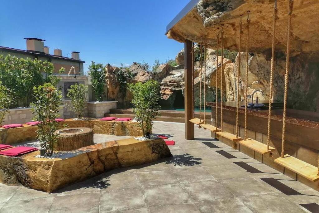 Modern Floor Sea View 3br With Pools, & Fitness * Becici (Budva)