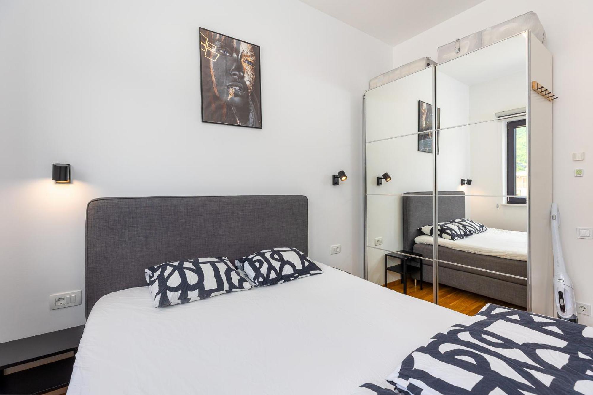 Modern Floor Sea View 3br With Pools, & Fitness Apartment